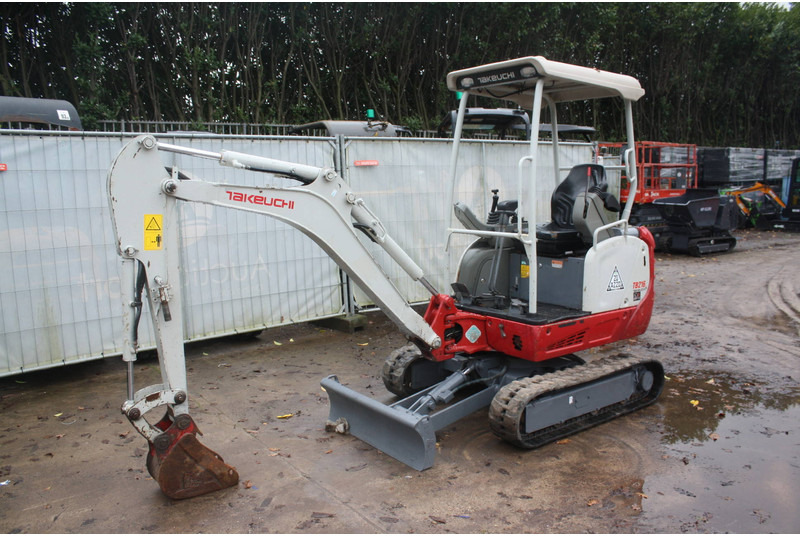 Takeuchi TB216 - Miniescavatore: foto 1 Takeuchi TB216 - Miniescavatore: foto 1