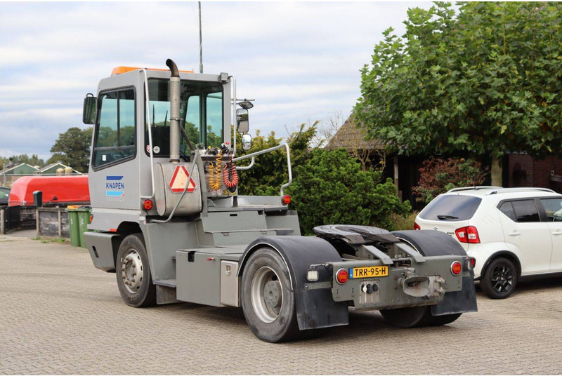 Terberg YT182 - Trattore terminale: foto 4 Terberg YT182 - Trattore terminale: foto 4