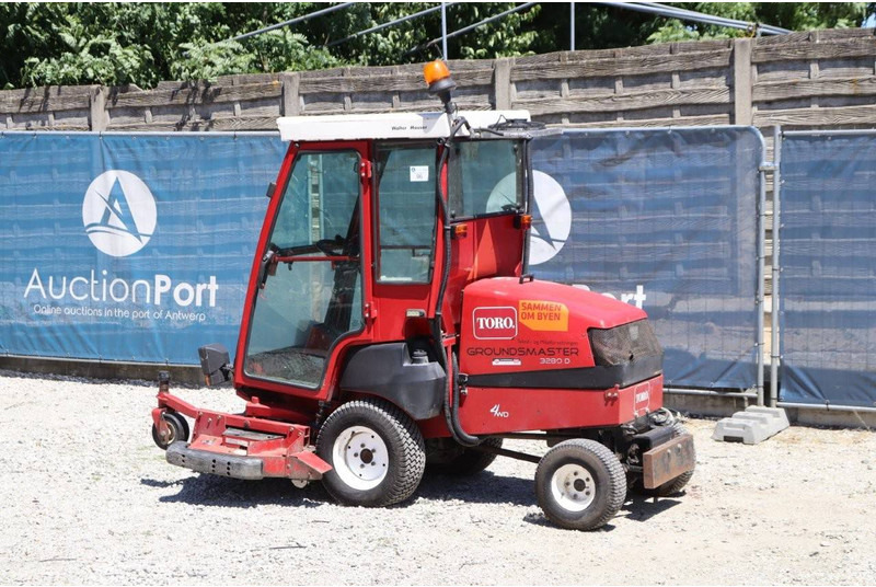 Toro Groundsmaster 3280 D - Tagliaerba: foto 3 Toro Groundsmaster 3280 D - Tagliaerba: foto 3