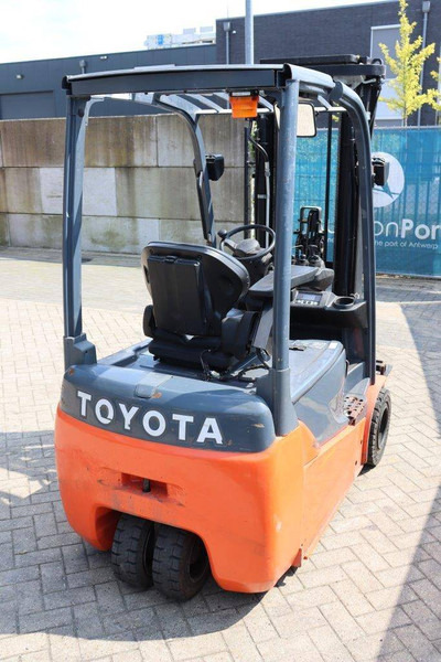 Toyota 8FBET18 - Carrello elevatore elettrico: foto 5 Toyota 8FBET18 - Carrello elevatore elettrico: foto 5