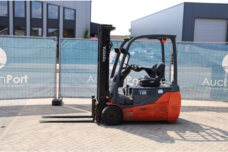 Toyota 8FBET18 - Carrello elevatore elettrico: foto 1 Toyota 8FBET18 - Carrello elevatore elettrico: foto 1