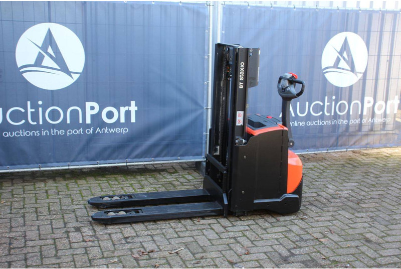 Toyota SWE200D - Stoccatore: foto 1 Toyota SWE200D - Stoccatore: foto 1