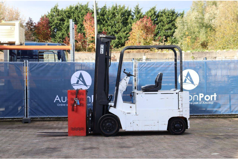 Yale  - Carrello elevatore elettrico: foto 2 Yale  - Carrello elevatore elettrico: foto 2