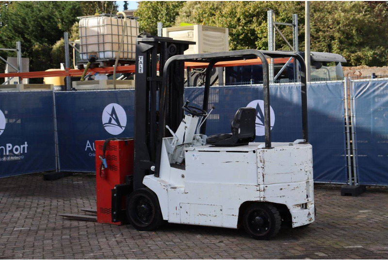 Yale  - Carrello elevatore elettrico: foto 4 Yale  - Carrello elevatore elettrico: foto 4