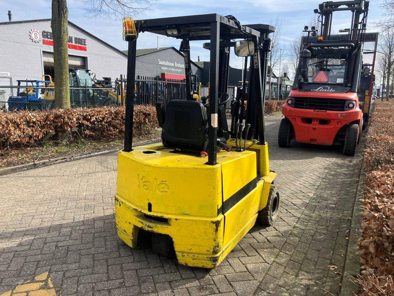 Yale ERP15 - Carrello elevatore elettrico: foto 5 Yale ERP15 - Carrello elevatore elettrico: foto 5