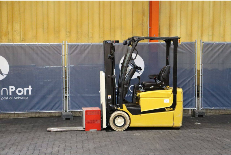 Yale ERP15VC E1980 - Carrello elevatore elettrico: foto 1 Yale ERP15VC E1980 - Carrello elevatore elettrico: foto 1