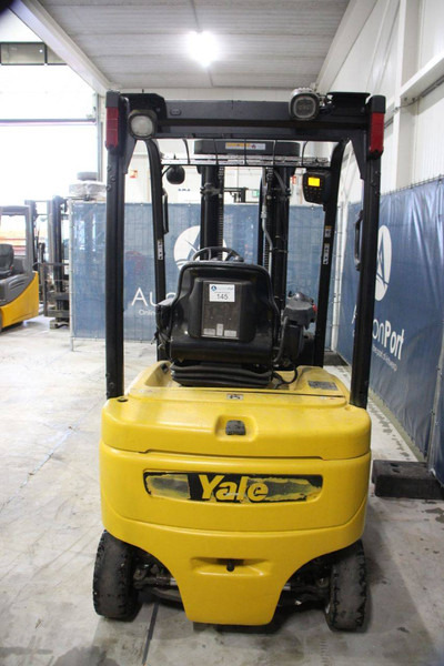 Yale ERP18VF - Carrello elevatore elettrico: foto 4 Yale ERP18VF - Carrello elevatore elettrico: foto 4