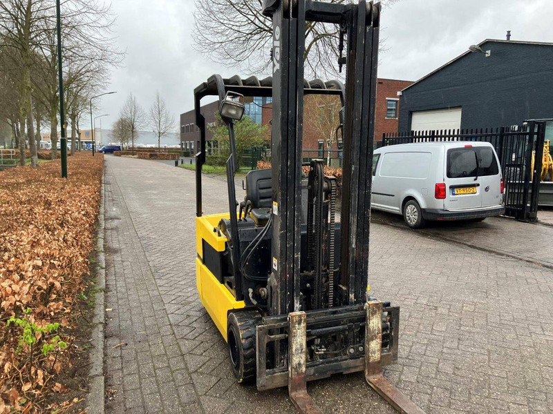 Yale ERP20ATF - Carrello elevatore elettrico: foto 5 Yale ERP20ATF - Carrello elevatore elettrico: foto 5