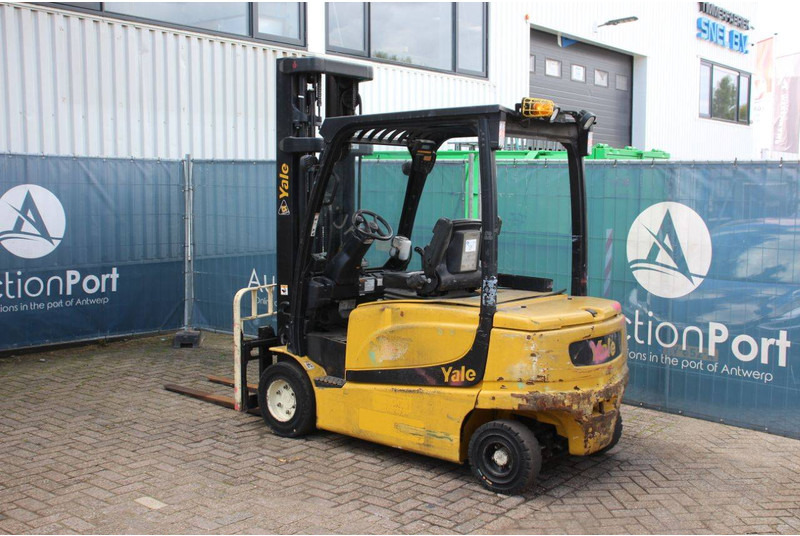 Yale ERP35VL E2645 - Carrello elevatore elettrico: foto 3 Yale ERP35VL E2645 - Carrello elevatore elettrico: foto 3