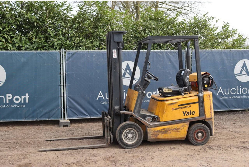 Yale TFG 15 - Carrello elevatore a gas: foto 1 Yale TFG 15 - Carrello elevatore a gas: foto 1