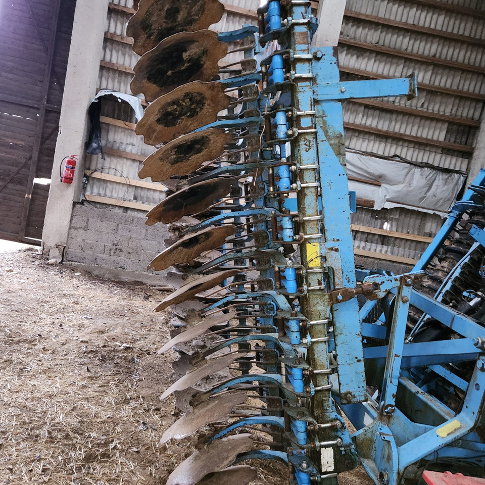 LEMKEN Rubin 9/600 KUEA - Erpice a dischi: foto 3 LEMKEN Rubin 9/600 KUEA - Erpice a dischi: foto 3