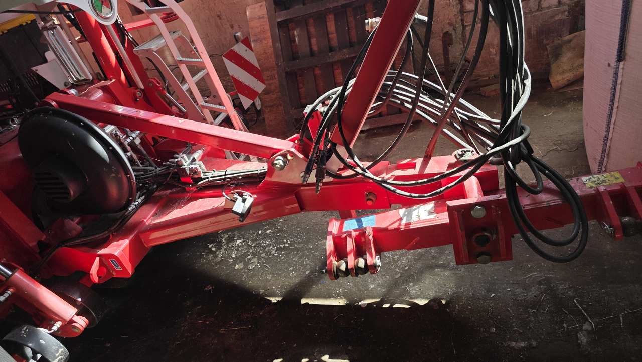 PÖTTINGER Terrasem C6 Artis - Seminatrice combinata: foto 5 PÖTTINGER Terrasem C6 Artis - Seminatrice combinata: foto 5