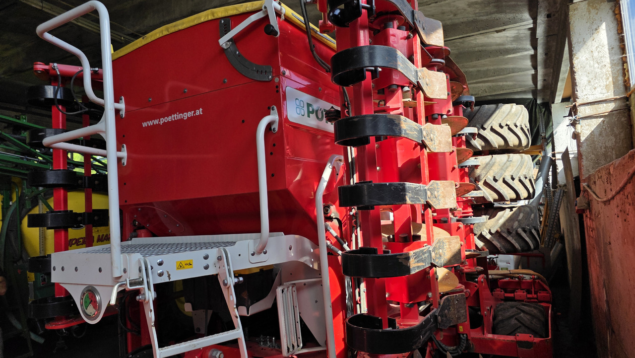 PÖTTINGER Terrasem C6 Artis - Seminatrice combinata: foto 3 PÖTTINGER Terrasem C6 Artis - Seminatrice combinata: foto 3