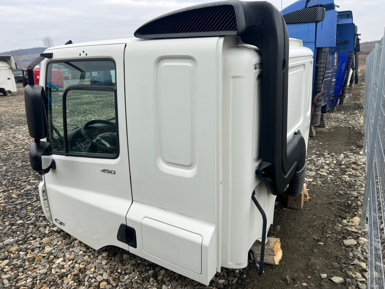CABINA DAF CF SLEEPER CAB L2H1 - Cabina per Camion: foto 4 CABINA DAF CF SLEEPER CAB L2H1 - Cabina per Camion: foto 4