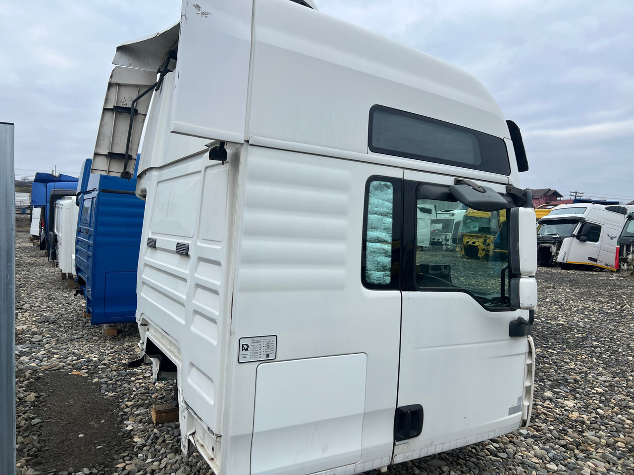 CABINA MAN TGA XXL - Cabina per Camion: foto 5 CABINA MAN TGA XXL - Cabina per Camion: foto 5