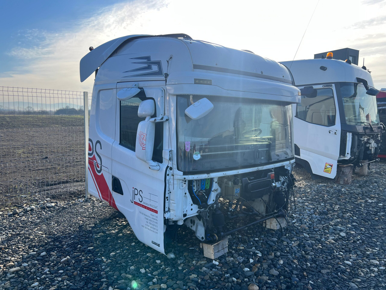 CABINA SCANIA R STREAMLINE CR19H - Cabina per Camion: foto 2 CABINA SCANIA R STREAMLINE CR19H - Cabina per Camion: foto 2