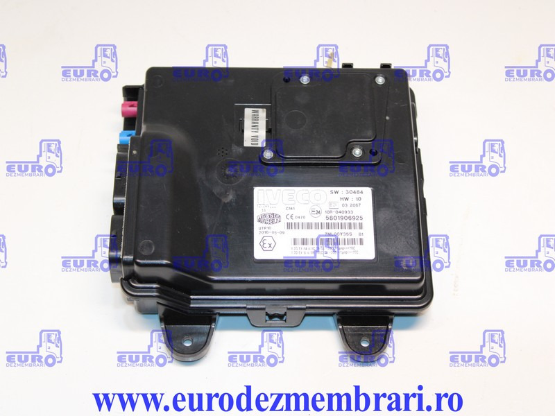 CALCULATOR MODUL COMFORT IVECO STRALIS 5801906925 - ECU per Camion: foto 1 CALCULATOR MODUL COMFORT IVECO STRALIS 5801906925 - ECU per Camion: foto 1