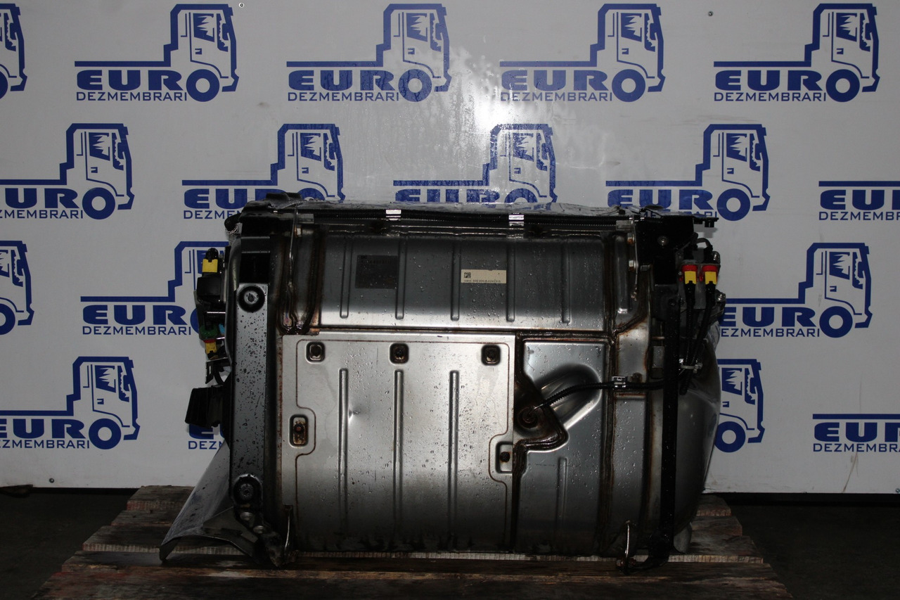 CATALIZATOR MERCEDES ACTROS MP5 A0144908112 - Convertitore catalitico per Camion: foto 2 CATALIZATOR MERCEDES ACTROS MP5 A0144908112 - Convertitore catalitico per Camion: foto 2