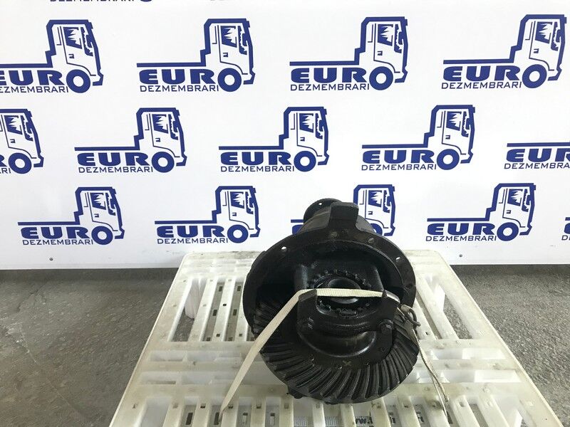 DIFERENTIAL RENAULT MIDLUM R=42:10 R=4,20 - Differenziale per Camion: foto 1 DIFERENTIAL RENAULT MIDLUM R=42:10 R=4,20 - Differenziale per Camion: foto 1