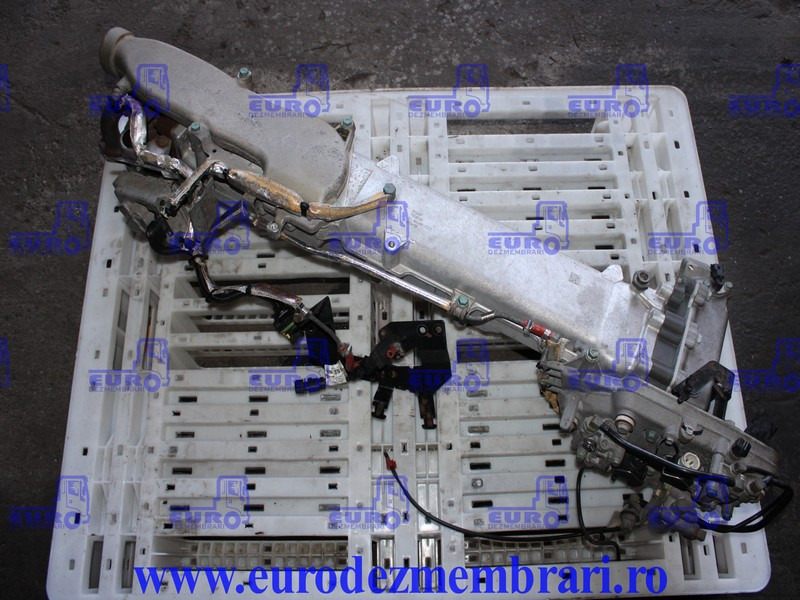 EGR MAN TGX D26 51.08100.7273, 51.08100.7305, 51.08100.7258, 51.08100.7238, 51.08100.7192, 51.08100.7222 - Radiatore EGR per Camion: foto 1 EGR MAN TGX D26 51.08100.7273, 51.08100.7305, 51.08100.7258, 51.08100.7238, 51.08100.7192, 51.08100.7222 - Radiatore EGR per Camion: foto 1