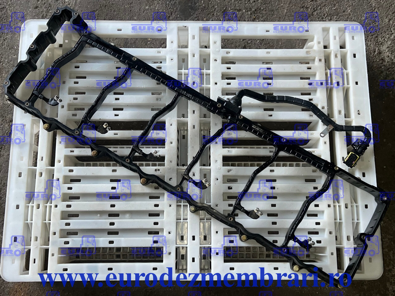 INSTALATIE INJECTOARE MAN D3876 51.25413.6329, 51.25413.6487, 51.03401.6045 - Sistema elettrico per Camion: foto 1 INSTALATIE INJECTOARE MAN D3876 51.25413.6329, 51.25413.6487, 51.03401.6045 - Sistema elettrico per Camion: foto 1
