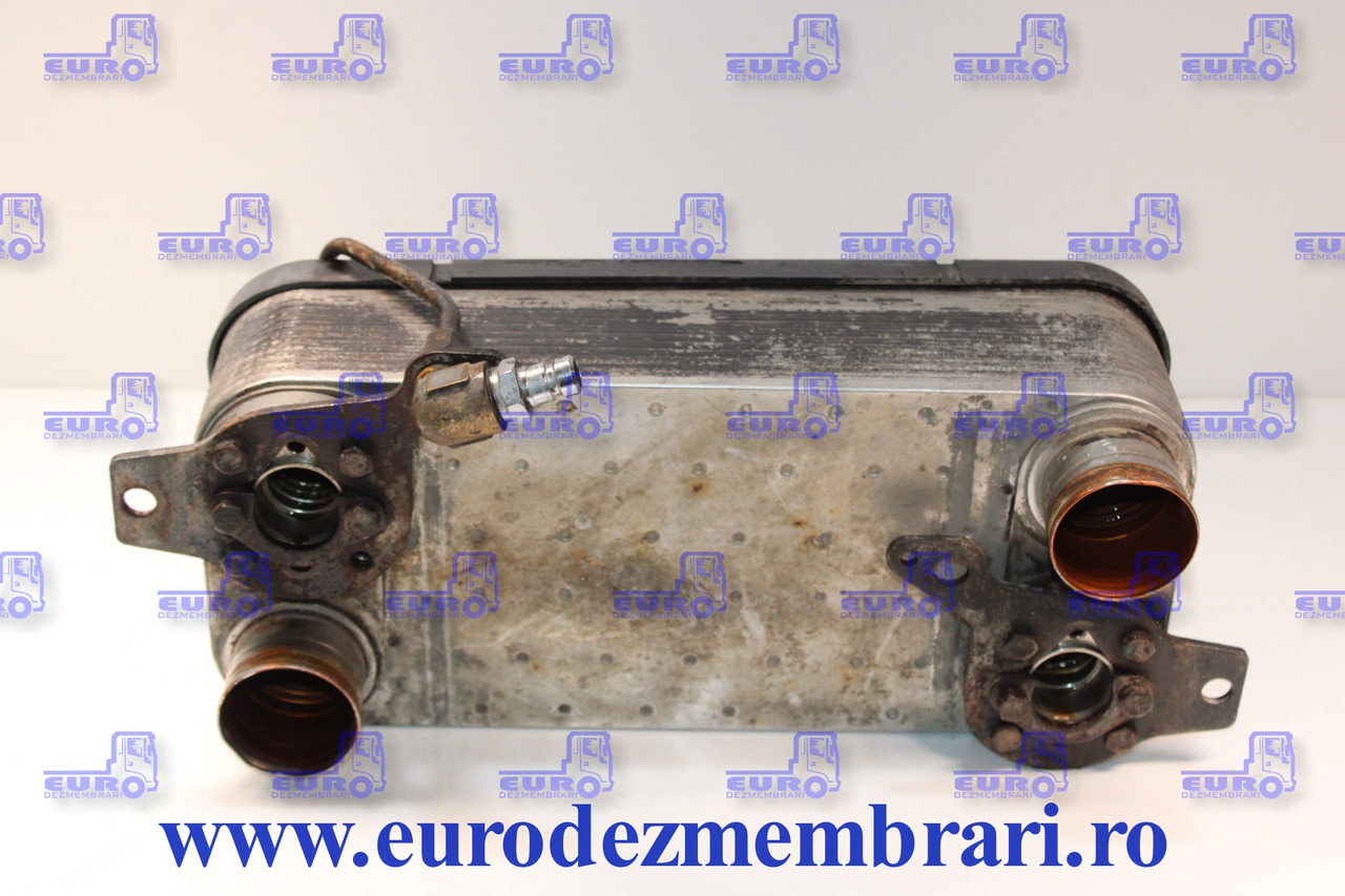 RADIATOR ULEI RETARDER SCANIA 2114175 - Radiatore olio per Camion: foto 1 RADIATOR ULEI RETARDER SCANIA 2114175 - Radiatore olio per Camion: foto 1