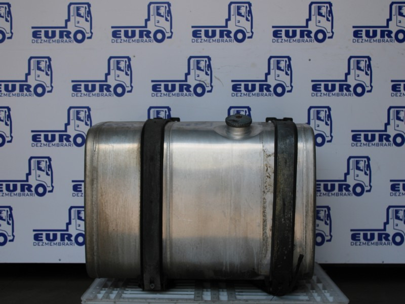 REZERVOR COMBUSTIBIL MAN 375L L=100 l=70 H=70 81.12201.5868, 81.12201.5919 - Serbatoio carburante per Camion: foto 1 REZERVOR COMBUSTIBIL MAN 375L L=100 l=70 H=70 81.12201.5868, 81.12201.5919 - Serbatoio carburante per Camion: foto 1