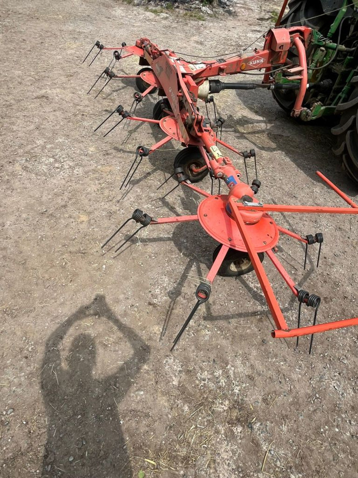 Kuhn GF5001MH - Voltafieno: foto 2 Kuhn GF5001MH - Voltafieno: foto 2