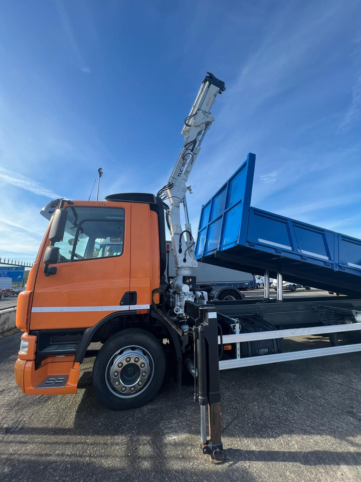 CAMION GRUA Y CAJA BASCULANTE DAF 65.250 - Autocarro ribaltabile, Camion con gru: foto 3 CAMION GRUA Y CAJA BASCULANTE DAF 65.250 - Autocarro ribaltabile, Camion con gru: foto 3
