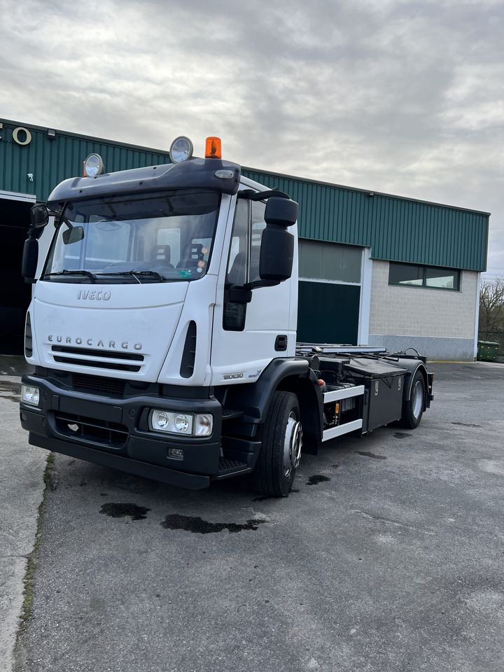 Autocarro telaio IVECO 300 EN CHASIS: foto 6