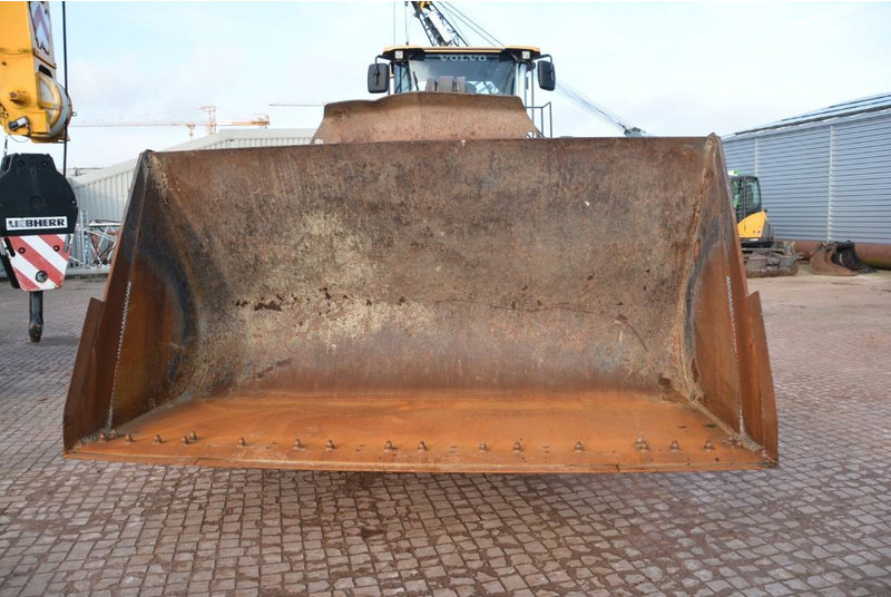 Volvo L 180 H - Pala gommata: foto 5 Volvo L 180 H - Pala gommata: foto 5