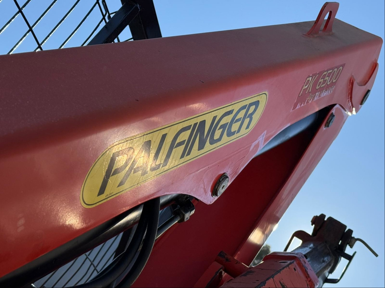 Autocarro con pianale/ Cassone fisso, Camion con gru DAF LF FA 45.180 (Platform and Crane): foto 10 Autocarro con pianale/ Cassone fisso, Camion con gru DAF LF FA 45.180 (Platform and Crane): foto 10