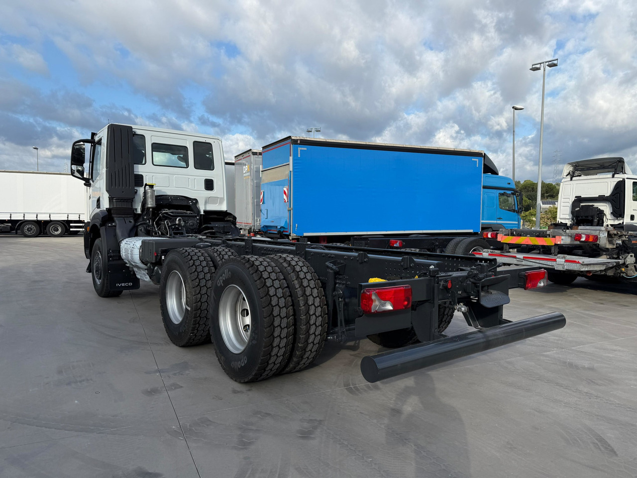 IVECO AD300X46Z OFF X-Way HI-TRACTION E6 (Chassis) - Autocarro telaio: foto 5 IVECO AD300X46Z OFF X-Way HI-TRACTION E6 (Chassis) - Autocarro telaio: foto 5