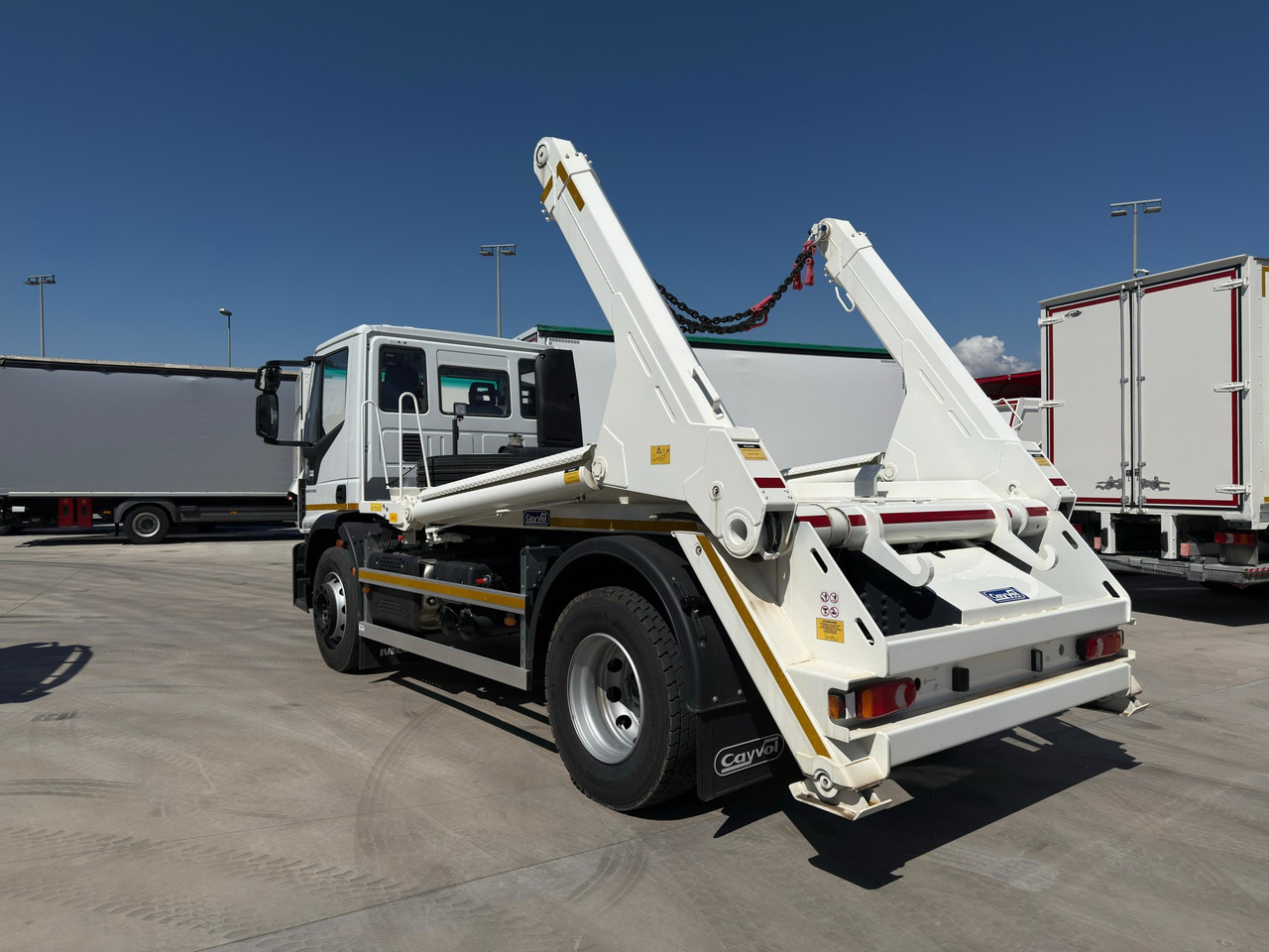 IVECO ML190E28L Eurocargo E6 (Track Equipment) - Autocarro multibenna: foto 4 IVECO ML190E28L Eurocargo E6 (Track Equipment) - Autocarro multibenna: foto 4