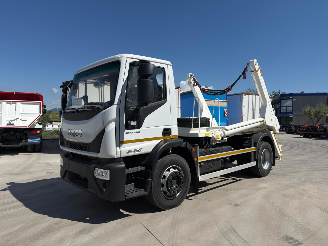 IVECO ML190E28L Eurocargo E6 (Track Equipment) - Autocarro multibenna: foto 1 IVECO ML190E28L Eurocargo E6 (Track Equipment) - Autocarro multibenna: foto 1