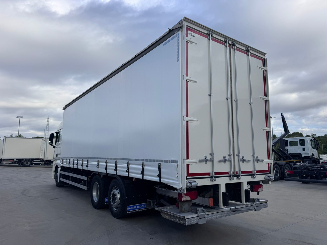 MAN 26.360 L TGX E6 (Tauliner) - Camion centinato: foto 3 MAN 26.360 L TGX E6 (Tauliner) - Camion centinato: foto 3