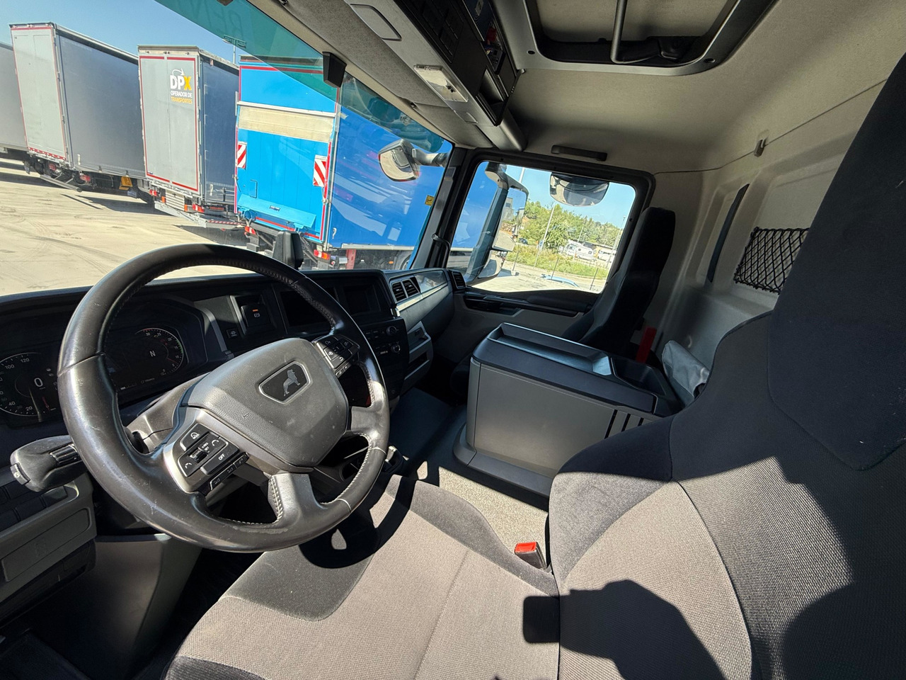 MAN 8.190 BL TGL E6 (Tauliner) - Camion centinato: foto 5 MAN 8.190 BL TGL E6 (Tauliner) - Camion centinato: foto 5