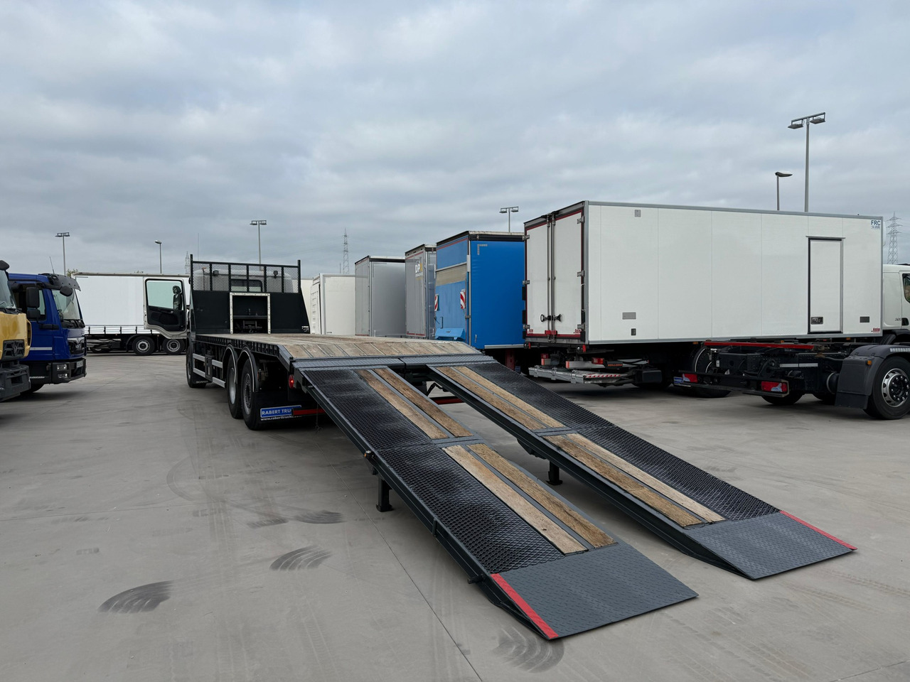 SCANIA P410 E6 (Machinery Carrier) - Camion bisarca: foto 5 SCANIA P410 E6 (Machinery Carrier) - Camion bisarca: foto 5