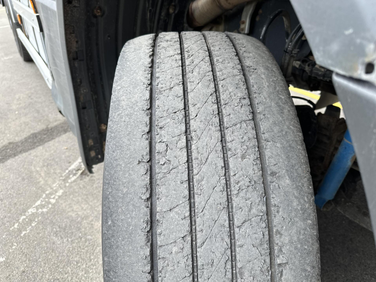 SCANIA R 450 B6x4HZ - Autocarro telaio: foto 3 SCANIA R 450 B6x4HZ - Autocarro telaio: foto 3