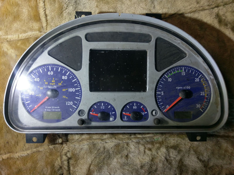 Iveco Visteon - Cruscotto: foto 1 Iveco Visteon - Cruscotto: foto 1