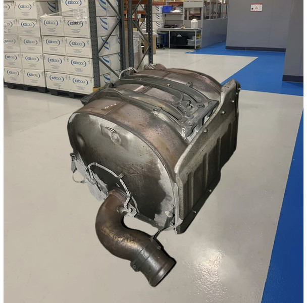 Volvo - Convertitore catalitico: foto 2 Volvo - Convertitore catalitico: foto 2