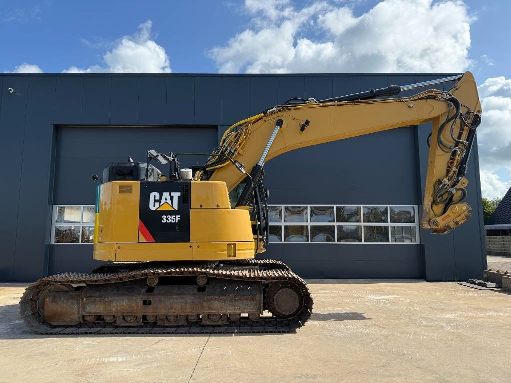 CAT 335 F L CR - Escavatore cingolato: foto 1 CAT 335 F L CR - Escavatore cingolato: foto 1