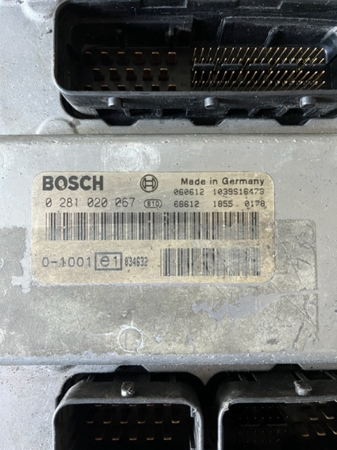 BOSCH Bosch 0281020067 - ECU per Autobus urbano: foto 2 BOSCH Bosch 0281020067 - ECU per Autobus urbano: foto 2