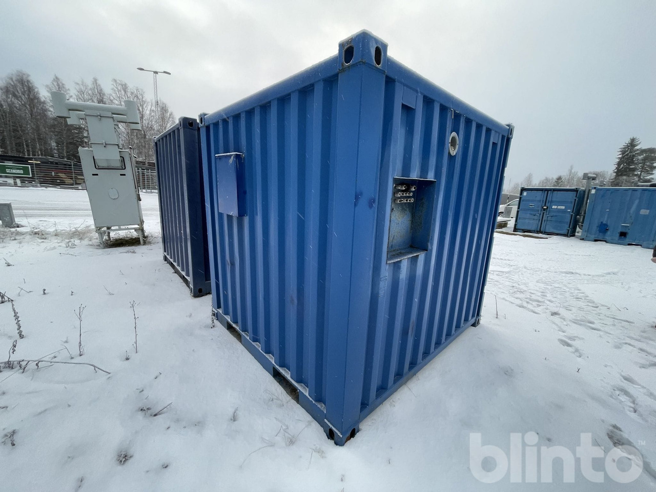 10 fot med dörr som har låskista - Container marittimo: foto 3 10 fot med dörr som har låskista - Container marittimo: foto 3