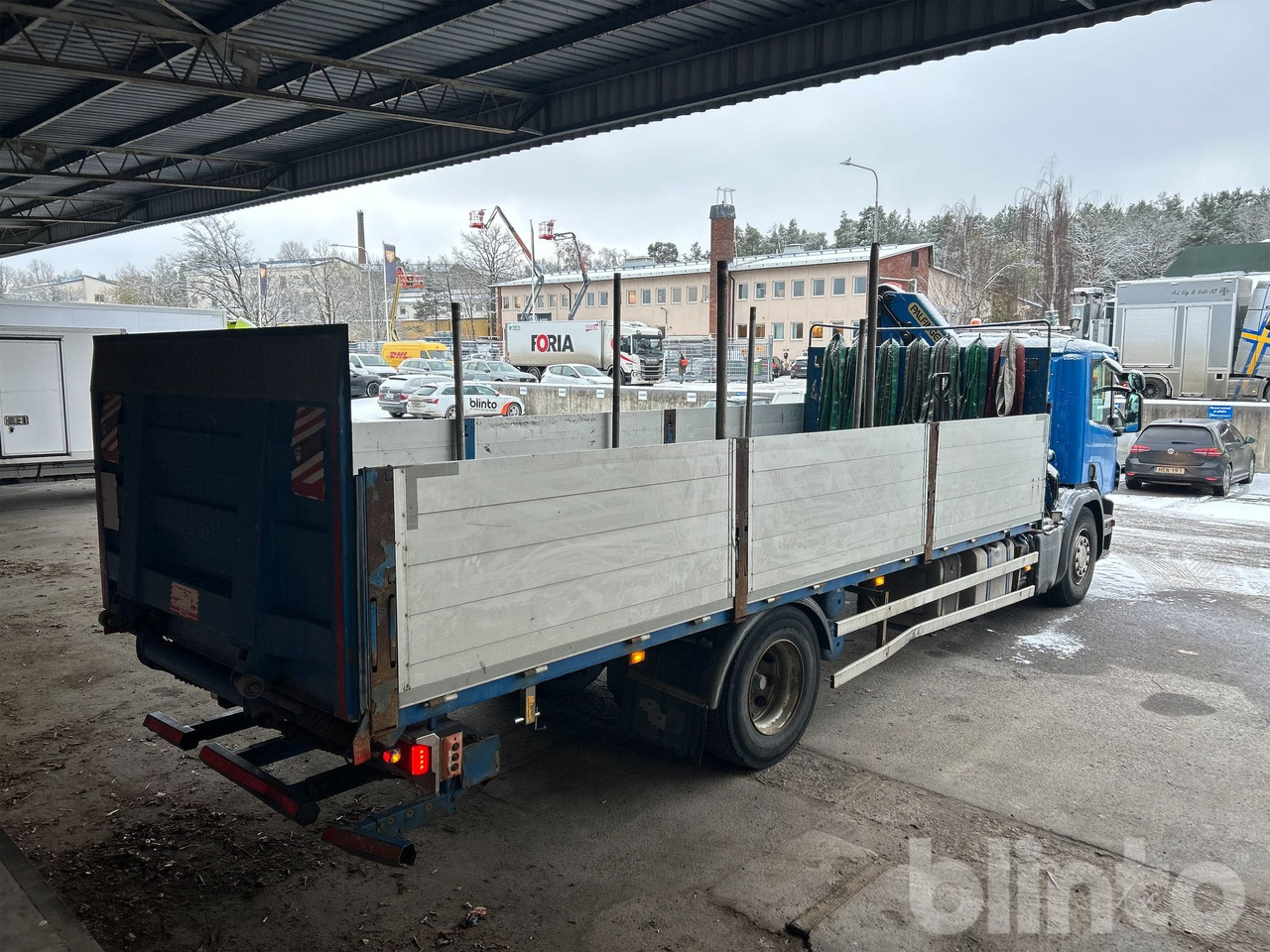 Brädgårdsbil / SCANIA P250 / Nybesiktigad kran - Autocarro con pianale/ Cassone fisso, Camion con gru: foto 5 Brädgårdsbil / SCANIA P250 / Nybesiktigad kran - Autocarro con pianale/ Cassone fisso, Camion con gru: foto 5