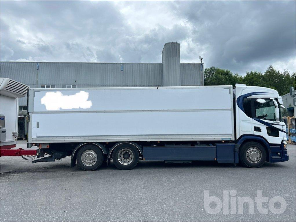 SCANIA P280B6X2*4NB Plug In Hybrid med kylsläp - Camion: foto 5 SCANIA P280B6X2*4NB Plug In Hybrid med kylsläp - Camion: foto 5