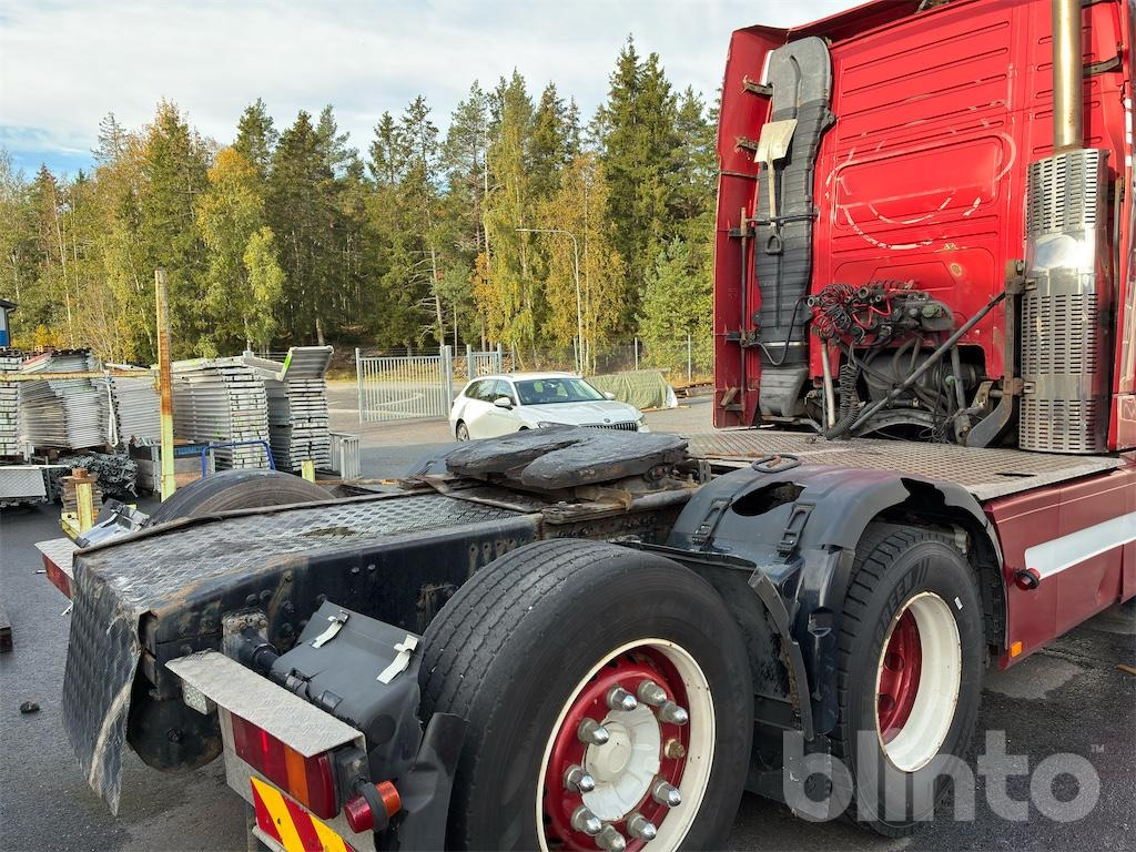 VOLVO FH12 6X2T SEMI CHH - Camion: foto 5 VOLVO FH12 6X2T SEMI CHH - Camion: foto 5