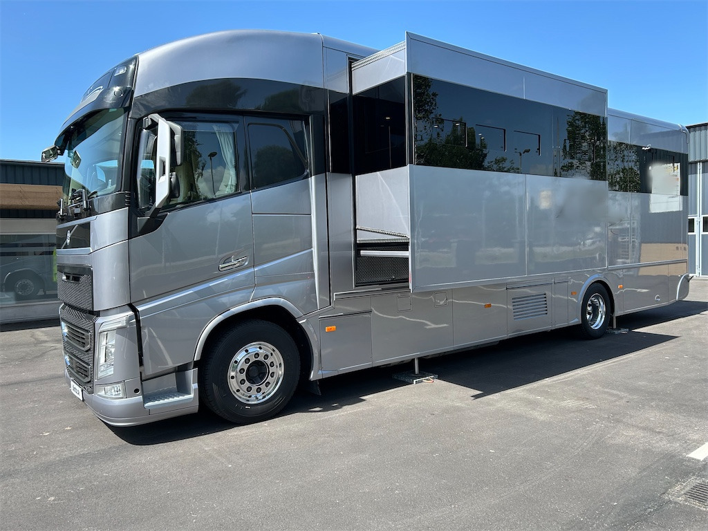 Volvo FH 500 - Camper: foto 1 Volvo FH 500 - Camper: foto 1