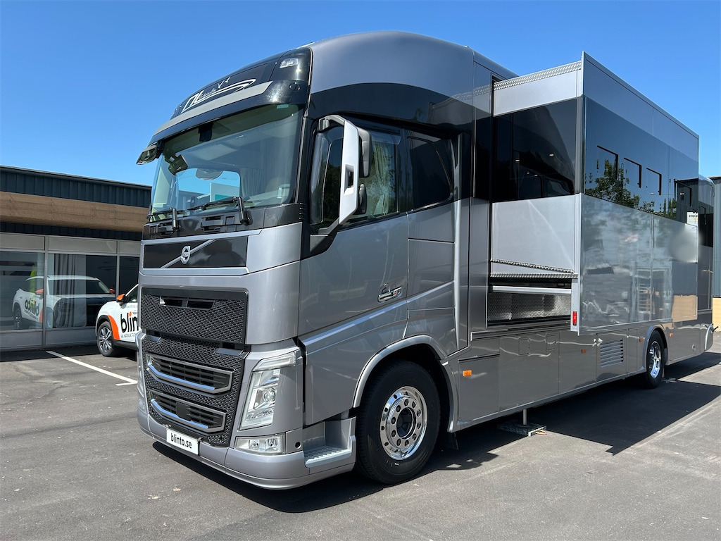 Volvo FH 500 - Camper: foto 2 Volvo FH 500 - Camper: foto 2