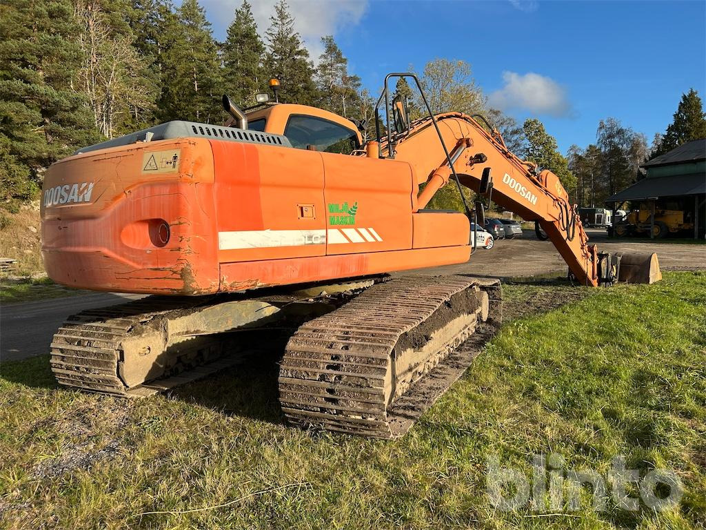Doosan DX225LC (Låga timmar) - Escavatore cingolato: foto 5 Doosan DX225LC (Låga timmar) - Escavatore cingolato: foto 5